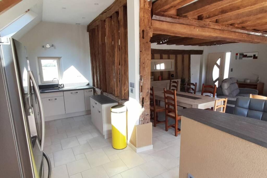 Maison En Colombage Renovee La Fontenelle  Zewnętrze zdjęcie