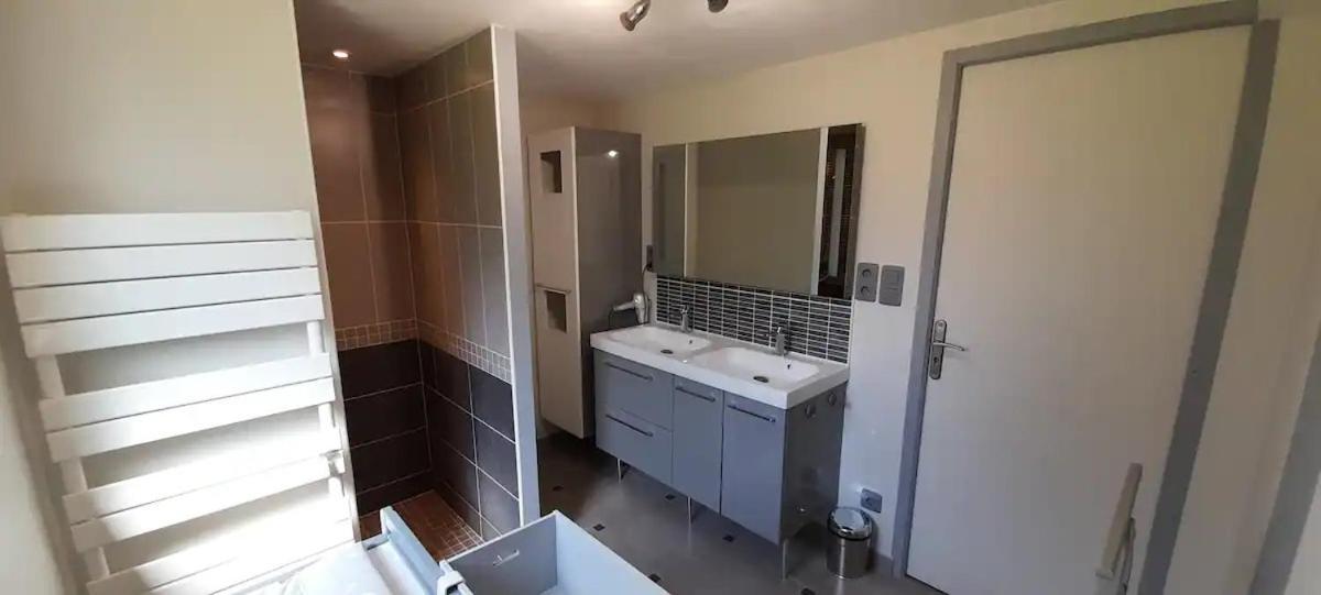 Maison En Colombage Renovee La Fontenelle  Zewnętrze zdjęcie